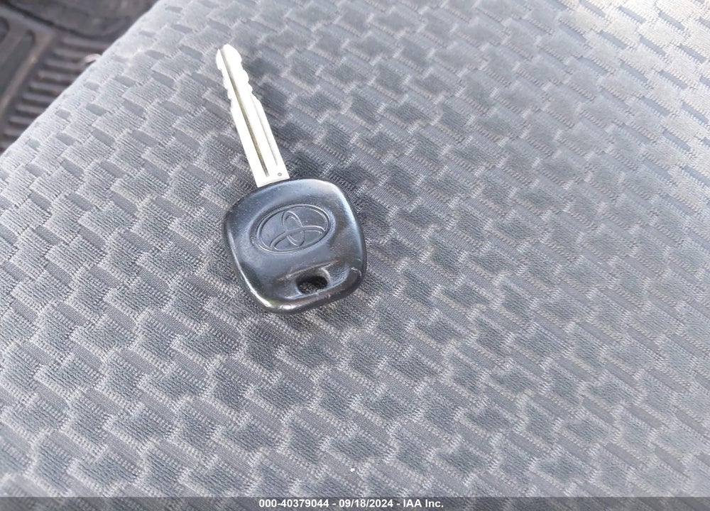 2006 TOYOTA COROLLA S VIN: 1NXBR32E46Z757344