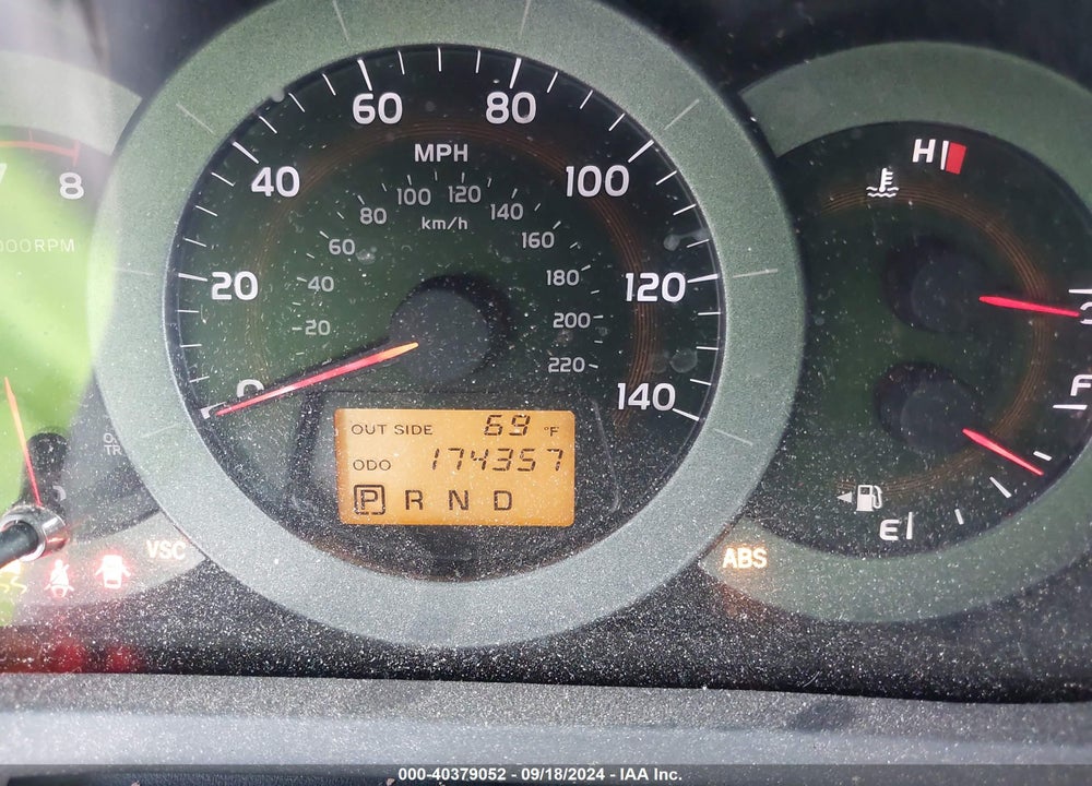 2007 TOYOTA RAV4 VIN: JTMZD33V075039026