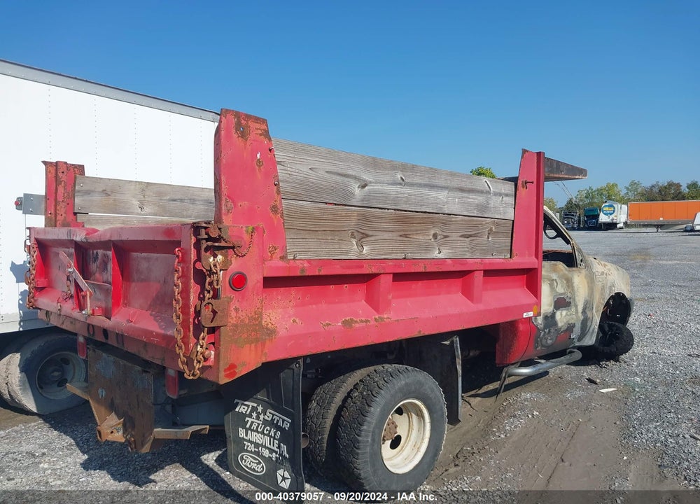 2002 FORD F-350 XL/XLT VIN: 1FDWF37SX2EA56823