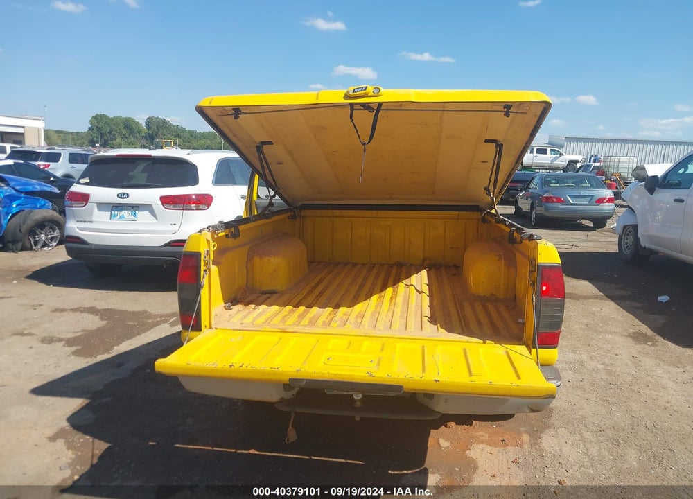2002 NISSAN FRONTIER SC-V6 VIN: 1N6MD29Y52C324456