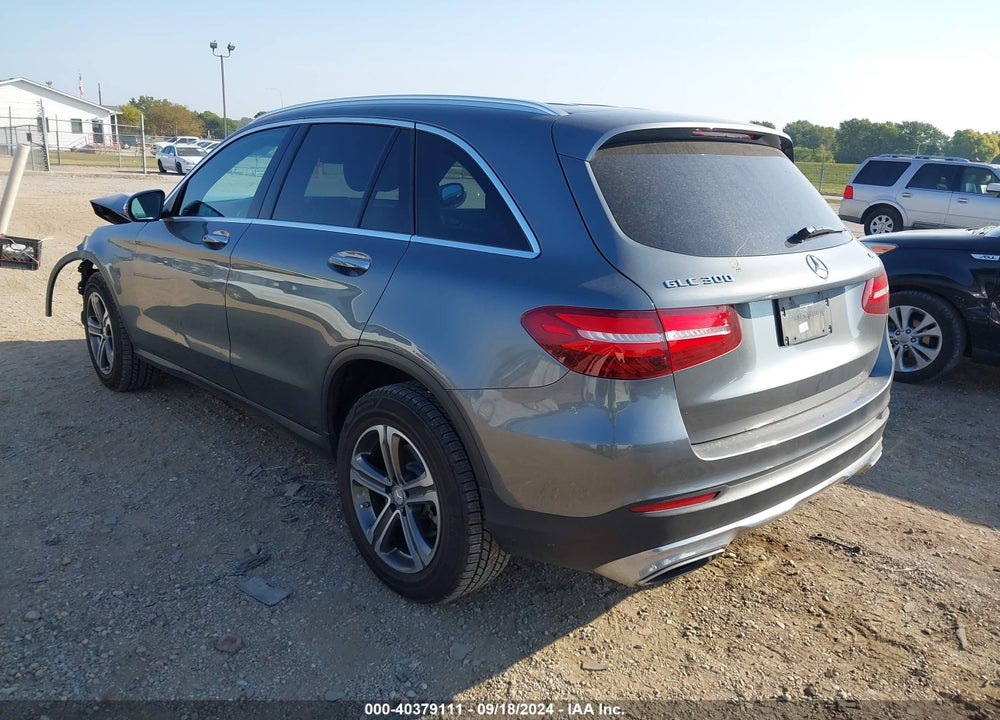 2017 MERCEDES-BENZ GLC 300 4MATIC VIN: WDC0G4KB7HF132676