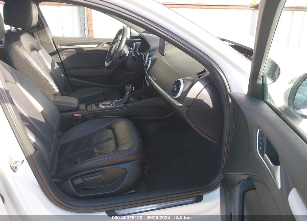 2017 AUDI A3 2.0T PREMIUM VIN: WAUAUGFFXH1047276