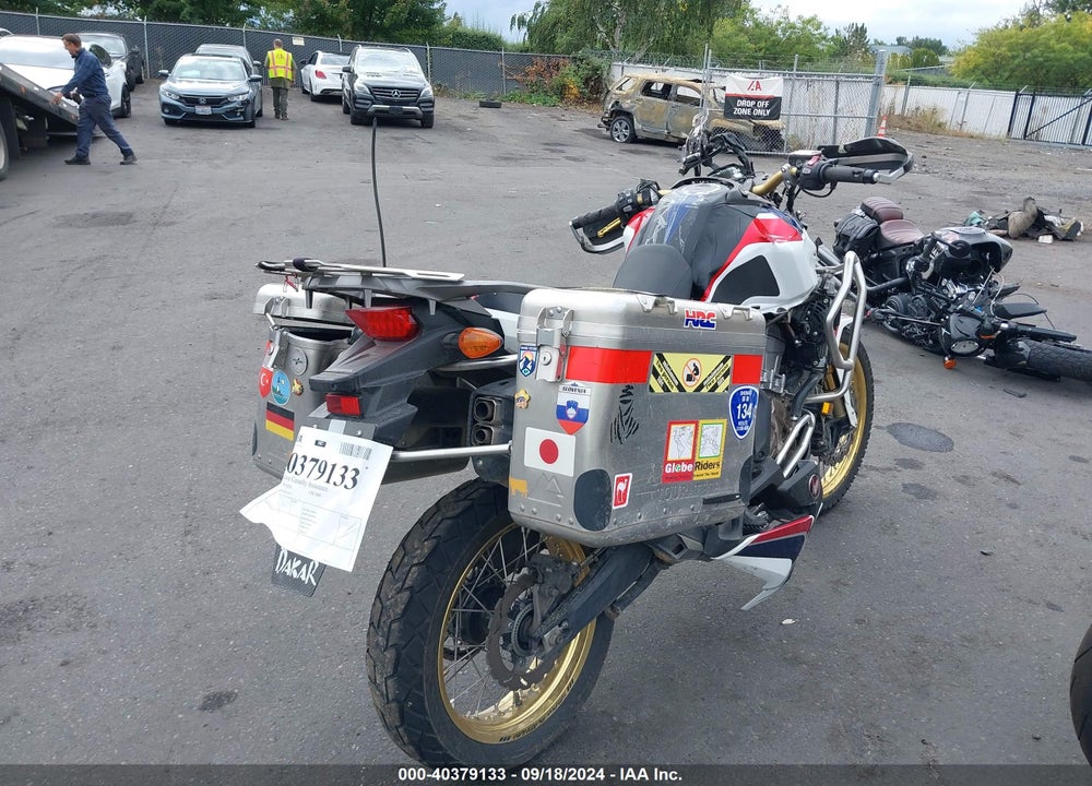 2017 HONDA CRF1000 VIN: JH2SD04G6HK001245