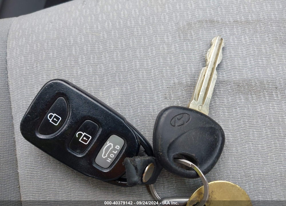 2009 HYUNDAI ELANTRA SE VIN: KMHDU46D99U595276