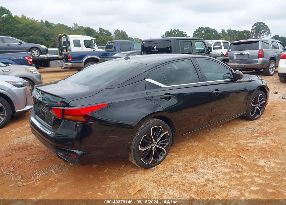 2023 NISSAN ALTIMA SR FWD VIN: 1N4BL4CVXPN300338
