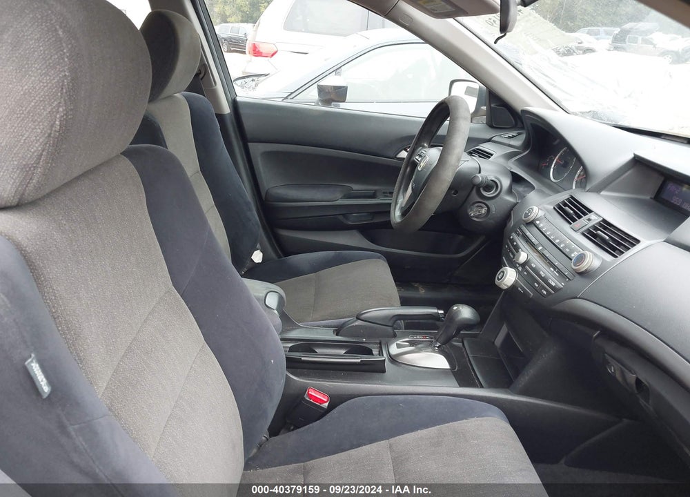2009 HONDA ACCORD 2.4 LX VIN: 1HGCP26309A036012