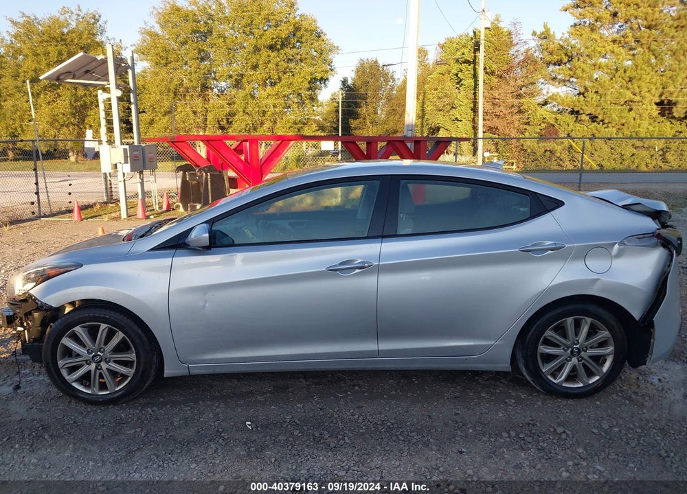 2016 HYUNDAI ELANTRA VIN: KMHDH4AE5GU589850