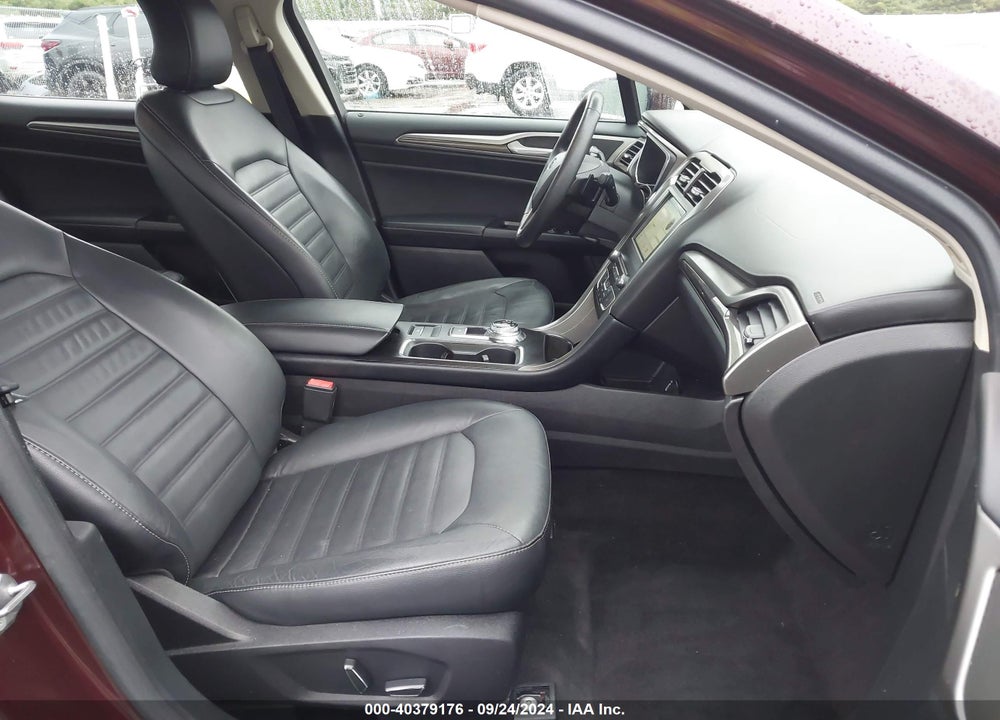 2017 FORD FUSION SE VIN: 3FA6P0HD6HR215008