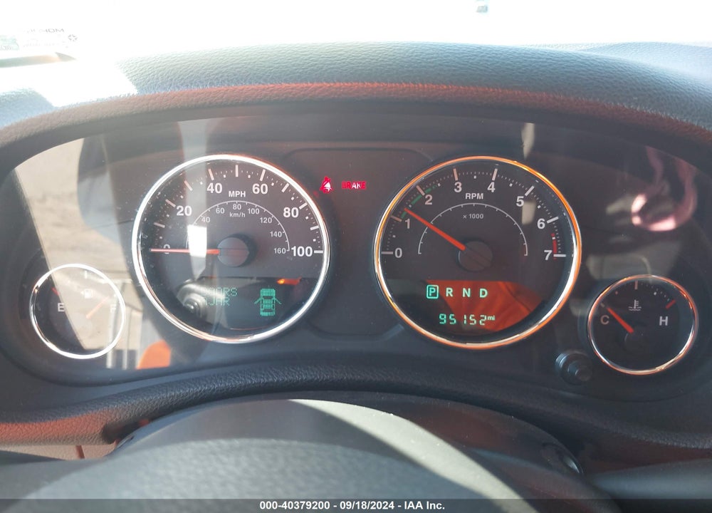 2017 JEEP WRANGLER UNLIMITED SPORT 4X4 VIN: 1C4BJWDG2HL684852