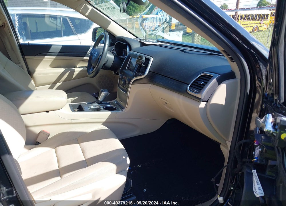 2019 JEEP GRAND CHEROKEE LAREDO E 4X2 VIN: 1C4RJEAGXKC754554