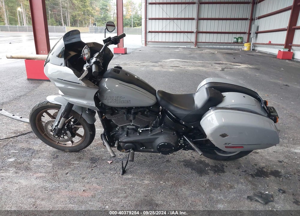 2024 HARLEY-DAVIDSON FXLRST VIN: 1HD1YXZ1XRB041558