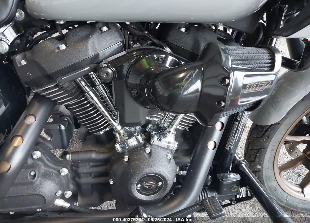 2024 HARLEY-DAVIDSON FXLRST VIN: 1HD1YXZ1XRB041558