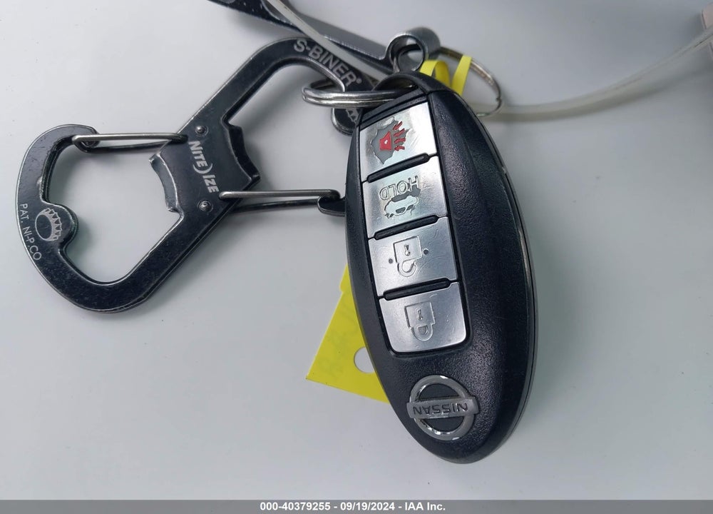 2015 NISSAN SENTRA SV VIN: 3N1AB7AP4FY271910