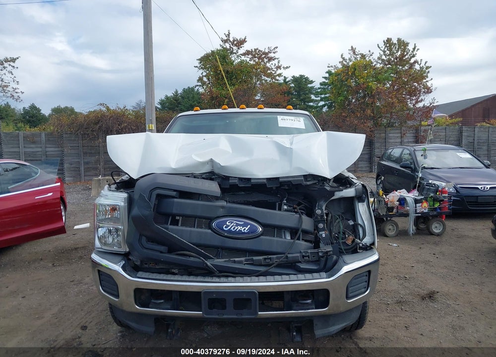 2016 FORD F-350 XL VIN: 1FT8X3B60GED44166