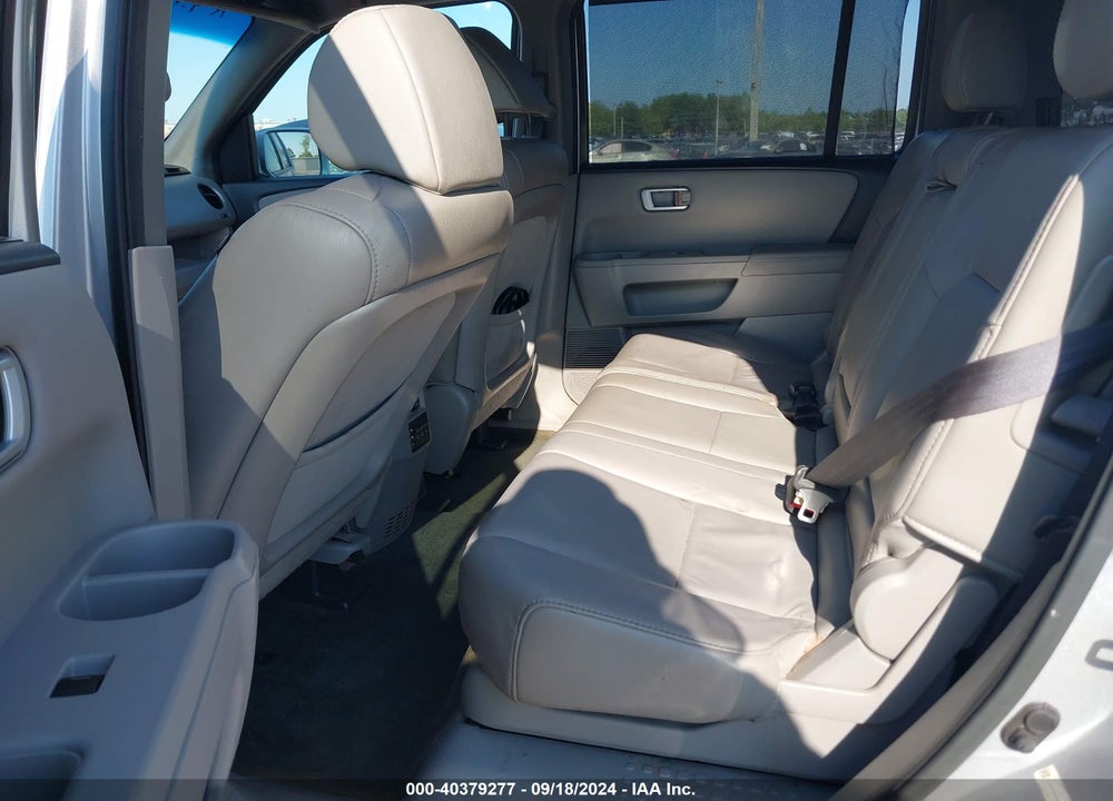2014 HONDA PILOT TOURING VIN: 5FNYF4H98EB053453