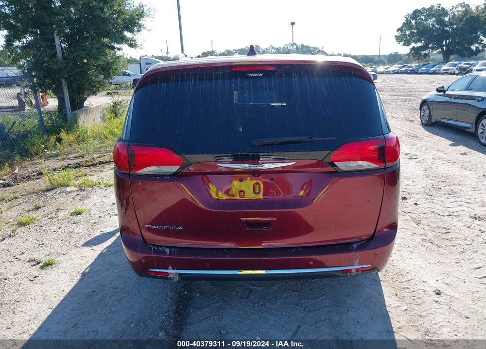 2019 CHRYSLER PACIFICA TOURING L VIN: 2C4RC1BG2KR704742