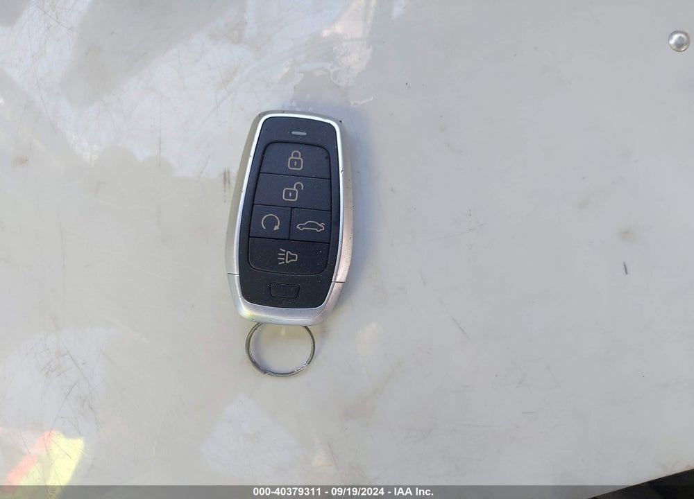 2019 CHRYSLER PACIFICA TOURING L VIN: 2C4RC1BG2KR704742