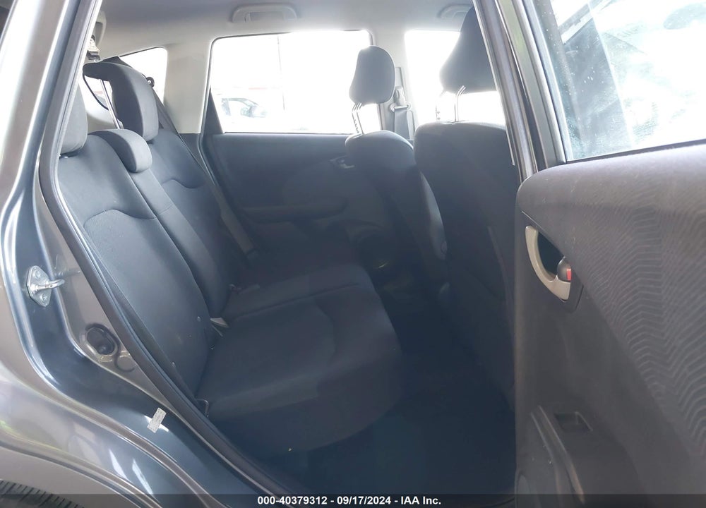 2011 HONDA FIT SPORT VIN: JHMGE8H51BS011190