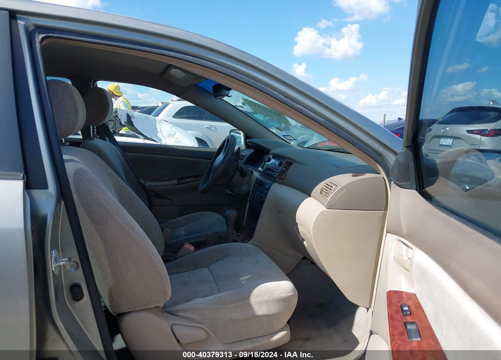 2004 TOYOTA COROLLA LE VIN: 2T1BR32E24C312132