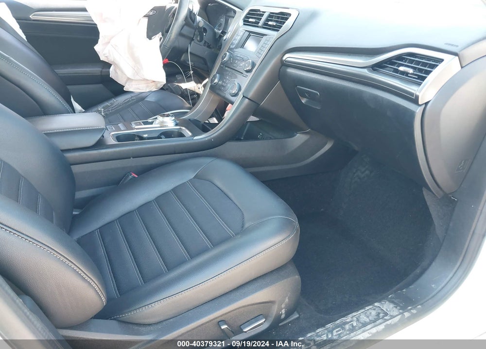 2017 FORD FUSION SE VIN: 3FA6P0HD1HR193483