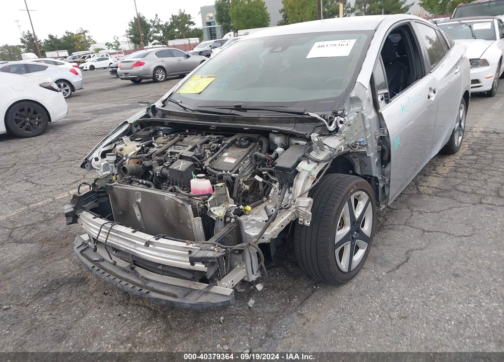 2018 TOYOTA PRIUS THREE TOURING VIN: JTDKARFU9J3063988