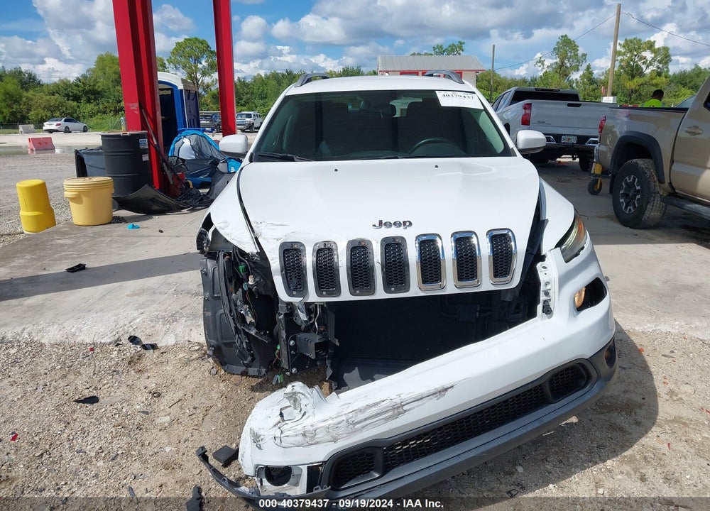 2016 JEEP CHEROKEE LATITUDE VIN: 1C4PJLCB0GW275580