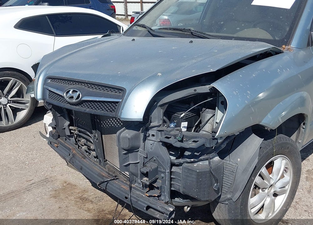 2009 HYUNDAI TUCSON GLS VIN: KM8JM12B89U012914