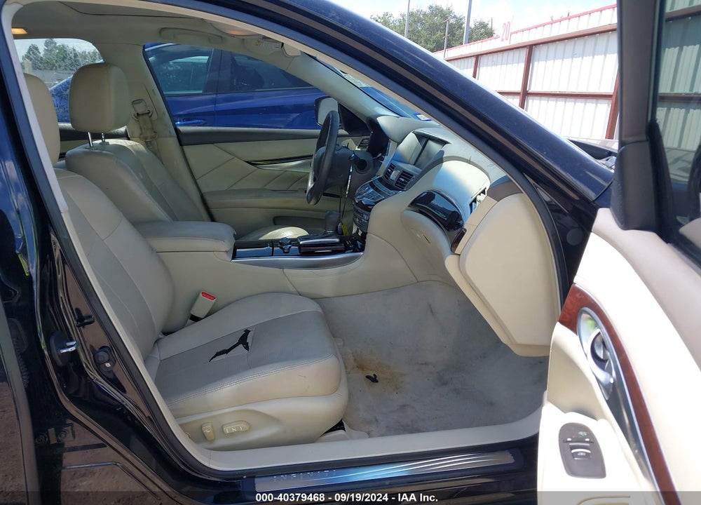 2011 INFINITI M37 VIN: JN1BY1APXBM320024