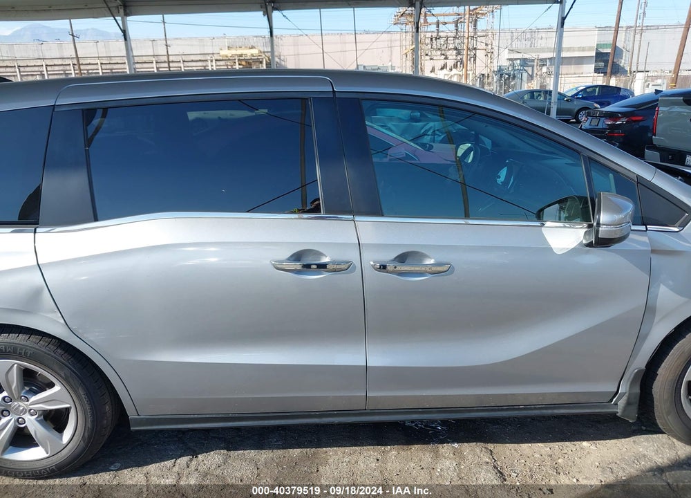2018 HONDA ODYSSEY EX VIN: 5FNRL6H51JB026157