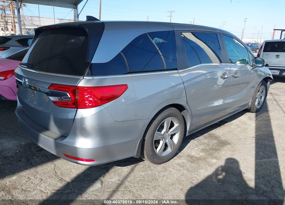 2018 HONDA ODYSSEY EX VIN: 5FNRL6H51JB026157