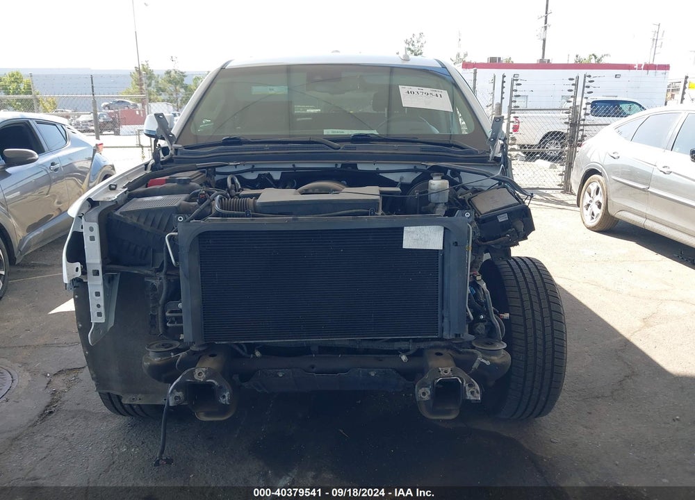 2019 CHEVROLET TAHOE LT VIN: 1GNSCBKCXKR122034