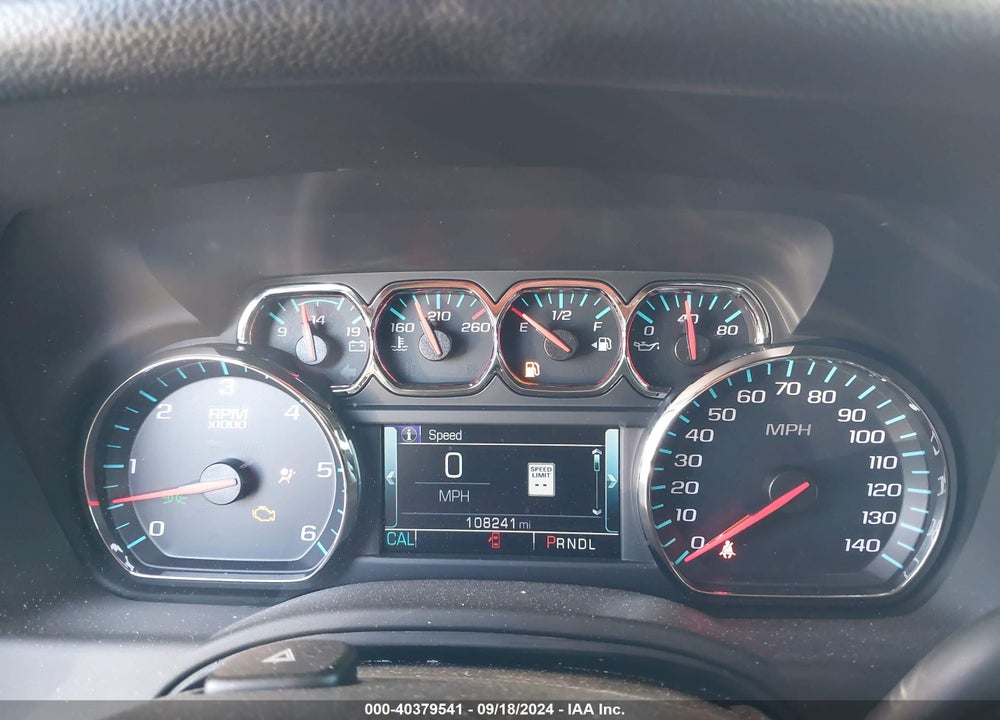 2019 CHEVROLET TAHOE LT VIN: 1GNSCBKCXKR122034