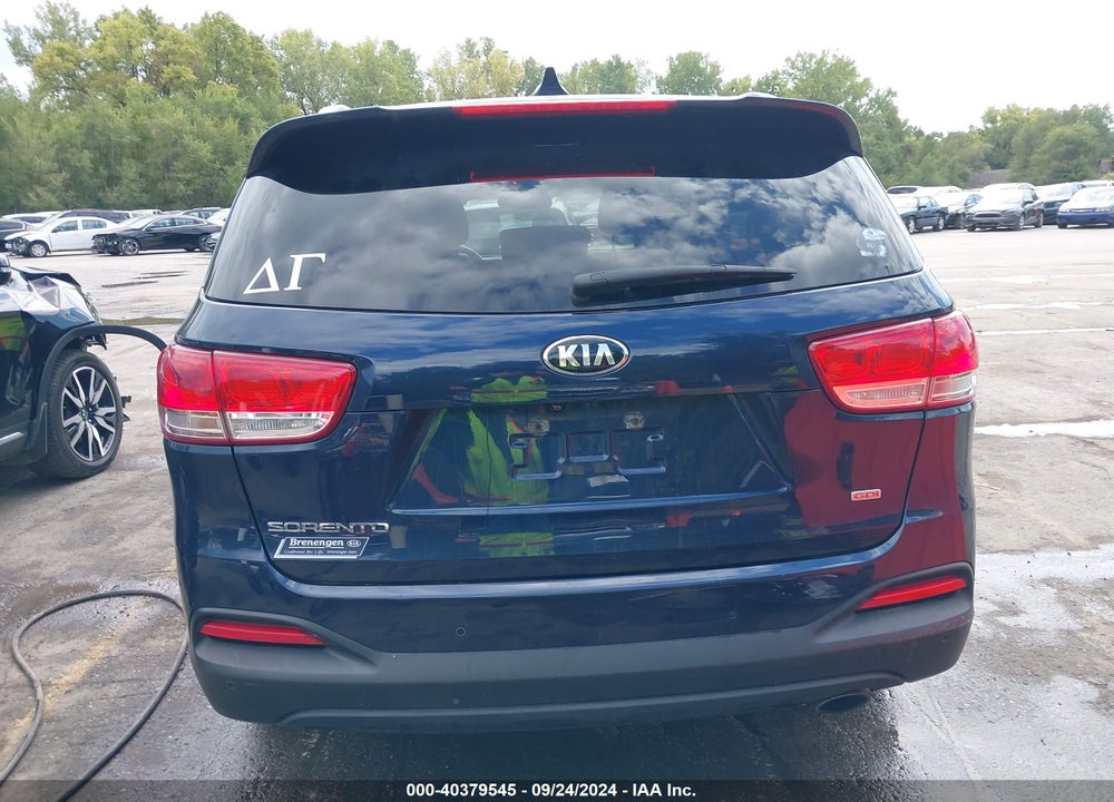 2016 KIA SORENTO 2.4L LX VIN: 5XYPG4A35GG007475