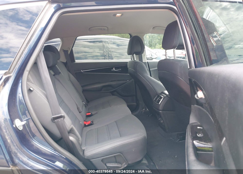 2016 KIA SORENTO 2.4L LX VIN: 5XYPG4A35GG007475