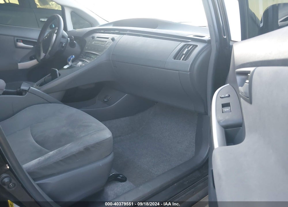 2010 TOYOTA PRIUS III VIN: JTDKN3DU9A0053516