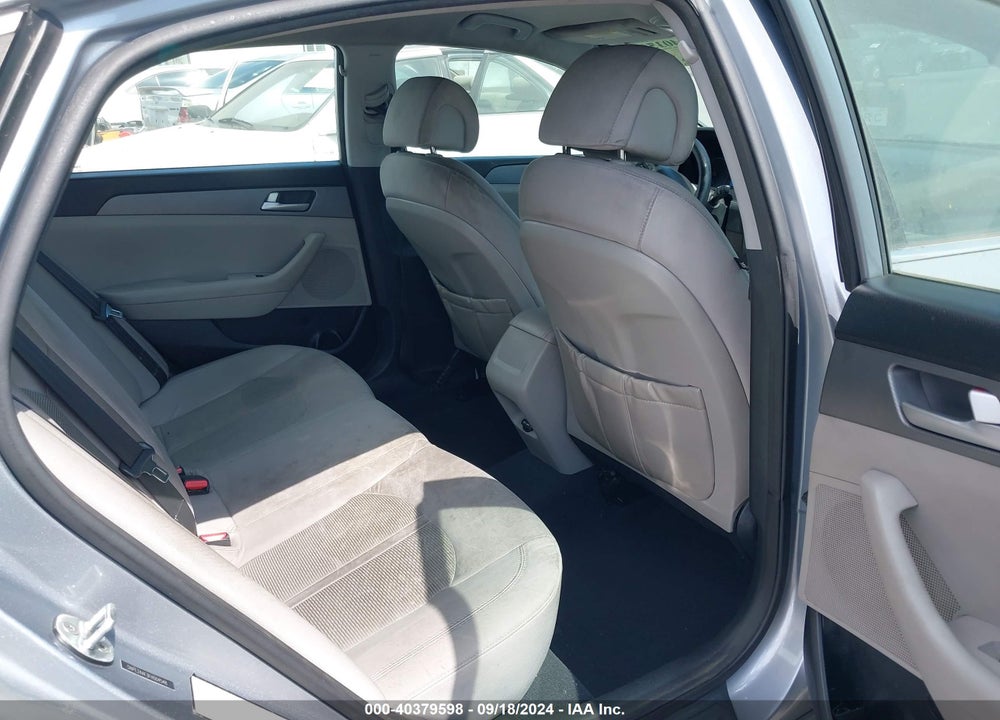 2015 HYUNDAI SONATA SE VIN: 5NPE24AF3FH004548