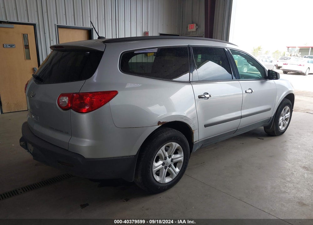 2012 CHEVROLET TRAVERSE LS VIN: 1GNKVEED5CJ153207