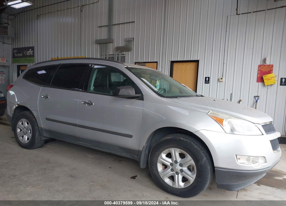 2012 CHEVROLET TRAVERSE LS VIN: 1GNKVEED5CJ153207