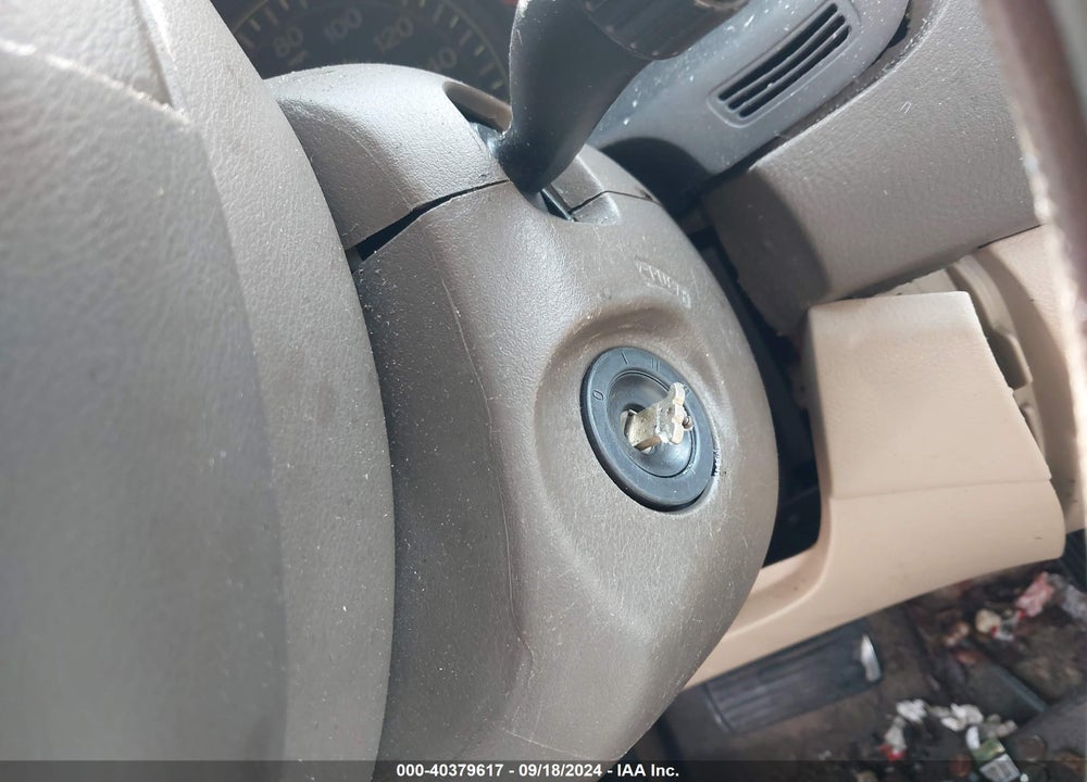 2004 HONDA ACCORD 2.4 LX VIN: 3HGCM563X4G702748