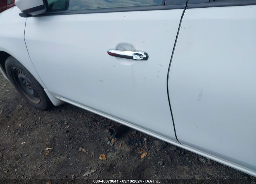 2015 NISSAN VERSA 1.6 SV VIN: 3N1CN7AP0FL844864