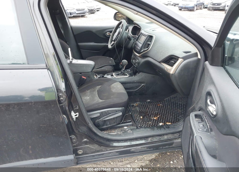 2015 JEEP CHEROKEE SPORT VIN: 1C4PJMAB0FW594338