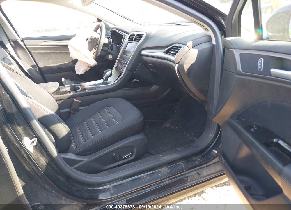 2016 FORD FUSION SE VIN: 3FA6P0H74GR381066