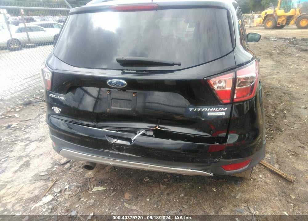 2017 FORD ESCAPE TITANIUM VIN: 1FMCU0JD8HUB85823