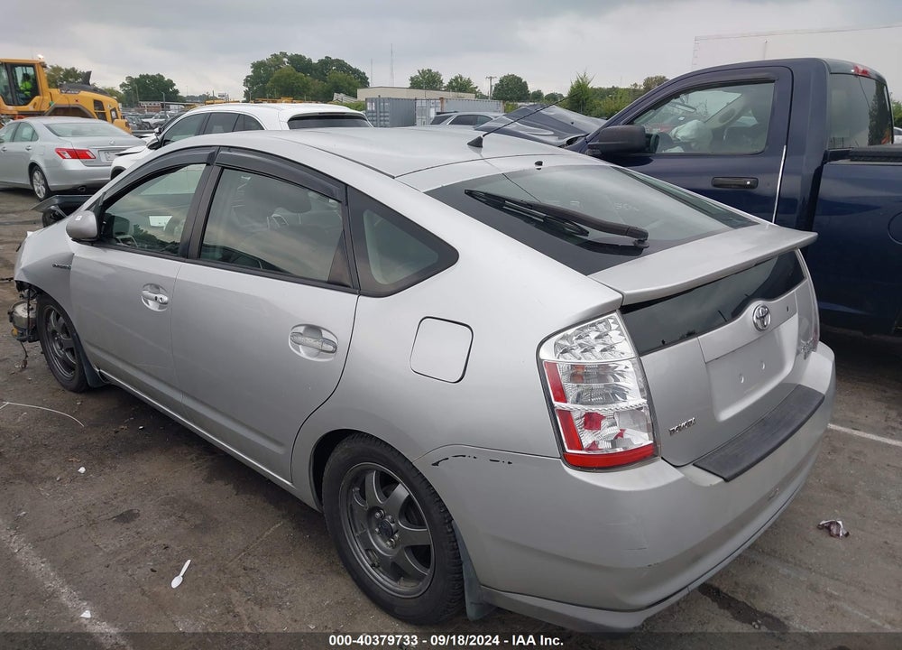 2008 TOYOTA PRIUS TOURING VIN: JTDKB20U687699915