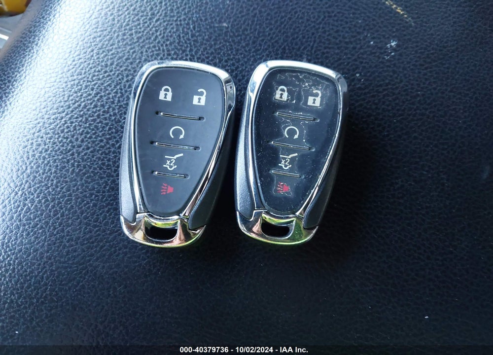 2019 CHEVROLET EQUINOX LT VIN: 2GNAXKEVXK6136461