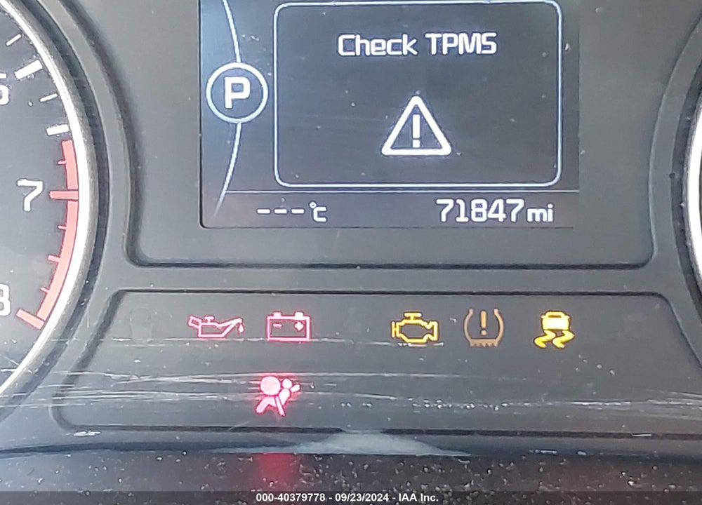 2018 KIA OPTIMA LX VIN: 5XXGT4L36JG196108