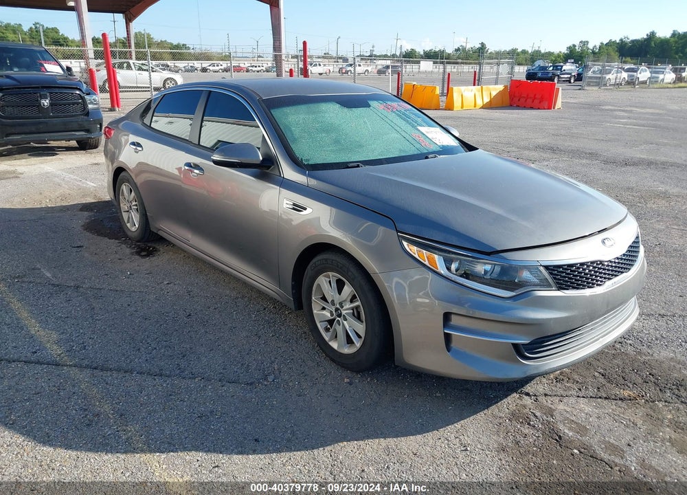 2018 KIA OPTIMA LX VIN: 5XXGT4L36JG196108
