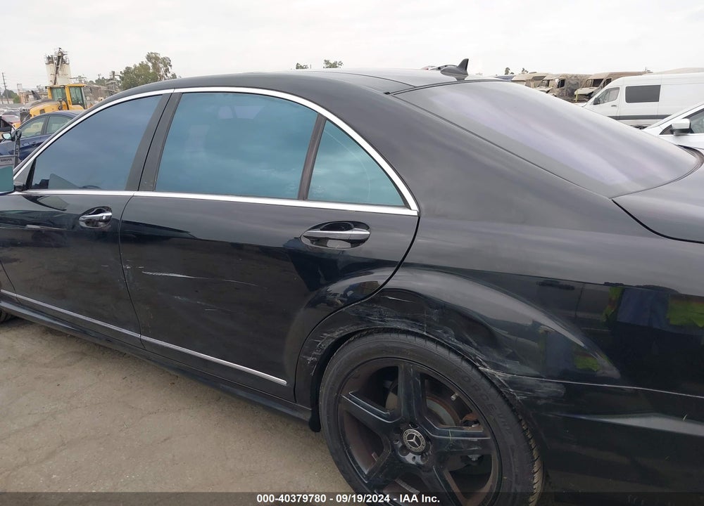 2012 MERCEDES-BENZ S 550 VIN: WDDNG7DB8CA471601