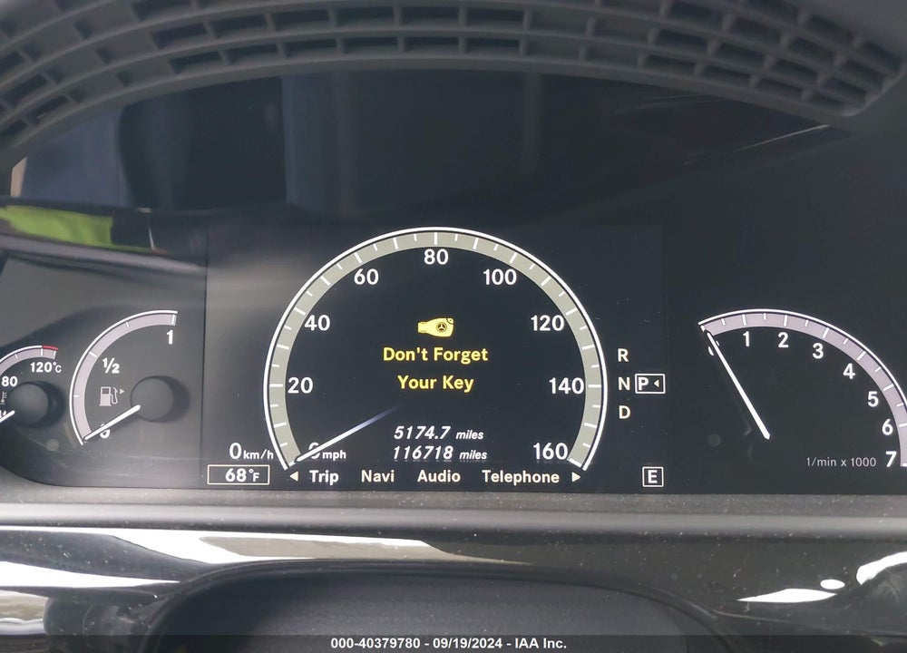 2012 MERCEDES-BENZ S 550 VIN: WDDNG7DB8CA471601