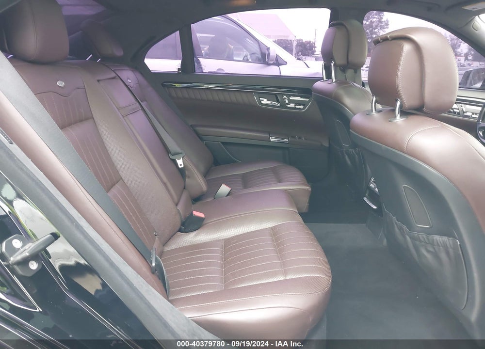 2012 MERCEDES-BENZ S 550 VIN: WDDNG7DB8CA471601